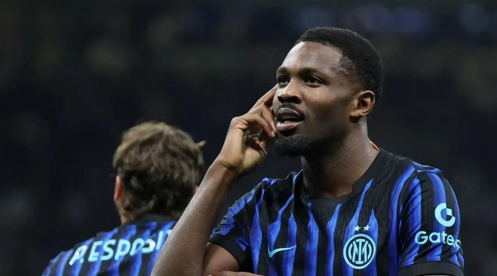 亚冠冷门掀翻1.6亿豪门 日职联双星挺进四强