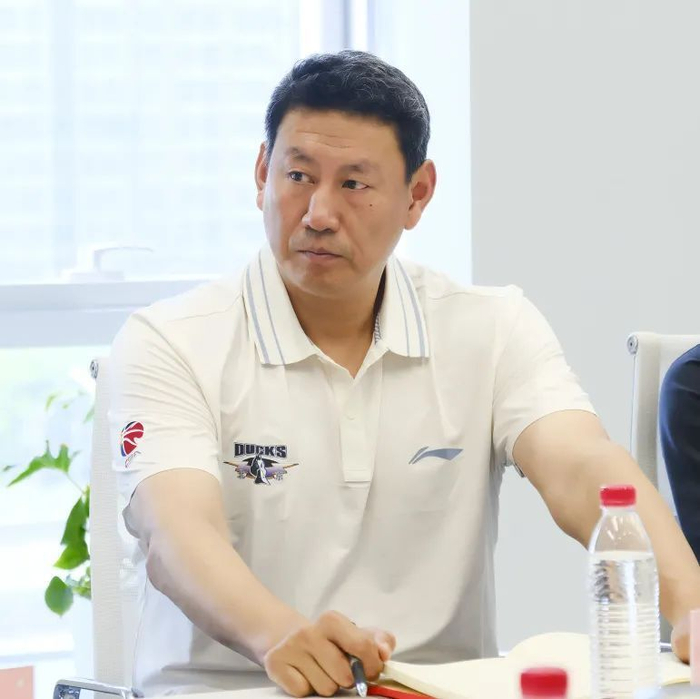 李楠结束禁赛加入北京首钢教练组 全面反思沉淀